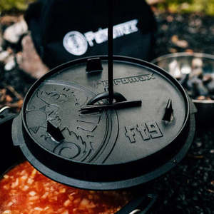 Petromax Dutch Oven with flat base