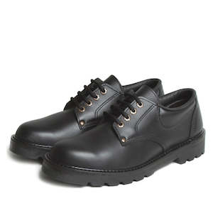 Mckinlays: McKinlays Delta Senior School Shoe Black leather for big kids