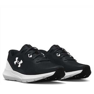 Under Armour: Under Armour UA BGS Surge 3 Black White Youths