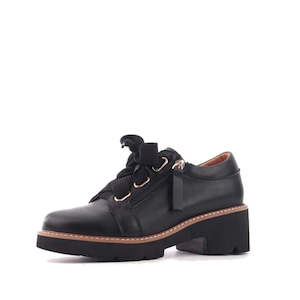 All Womens: One Trick Pony Newton Black Leather Womens Platform Shoe w/Zip