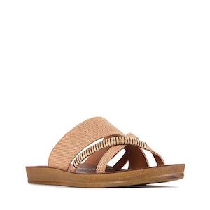 Los Cabos: Los Cabos Bride Caramel Raffia Flat Slide Sandal