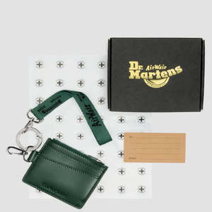 Dr Martens Doc: Dr Martens Card Holder Keyring Green Kiev Leather Bag Charm