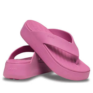 All: Crocs - Womens Getaway PLATFORM Flip Sandal Quiet Rose Pink