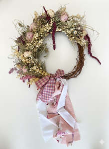 Wall Decor: Daisy Peony  30cm wreath