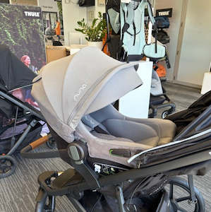 Auckland Showroom: Nuna Pipa Next (Granite)