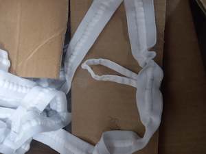 Elastic: 32mm White knitted elastic/nylon cord