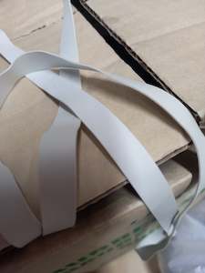 Elastic: 9.5mm Strip Rubber - White