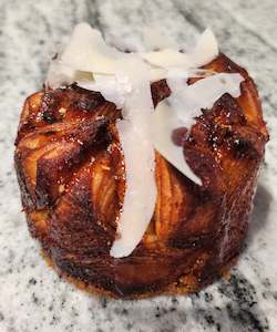Products: CHILLI HONEY & PARMESAN KNOT