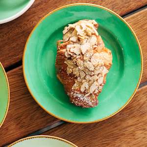 Products: ALMOND CROISSANT