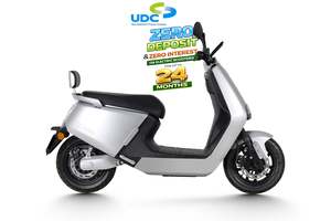 Electric Moped: YADEA G5 Graphene