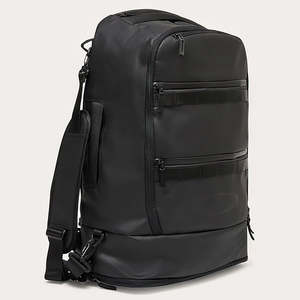 Casual Backpack: OAKLEY Rove Convertible Backpack 40L