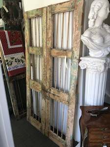 Architectural Items: Antique doors