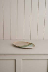 Gardening Outdoors: Oval Platter - Tate Collection Green