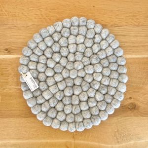 Decor: Felt Ball Pot Stand
