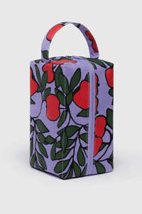 Accessories: Baggu - Dopp Kit - Apple Tree