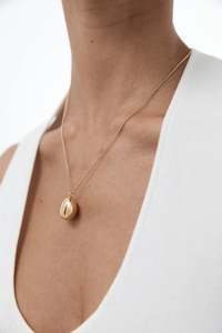 Jewellery: Nina Gordon - Drop Necklace - Gold