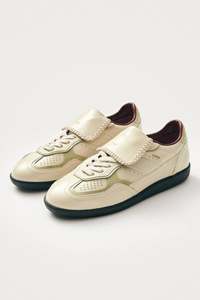 Alohas - Club Onix Cream Leather Sneakers