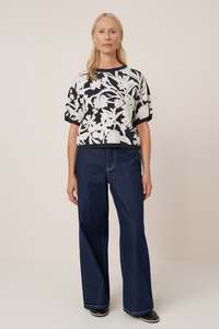 Kowtow: Kowtow - Etched Top - Etched Jacquard