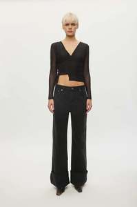 Oval Square: Oval Square - Christy Blouse - Black