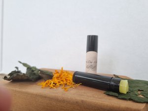 Products: Kawakawa Calendula Lip Balm - 417 Ora