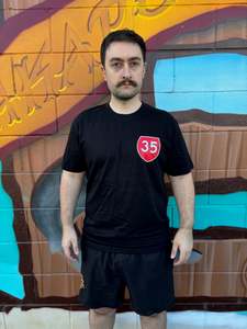 Adult Clothing: 35 T-SHIRT BLACK TOKOMARU BAY