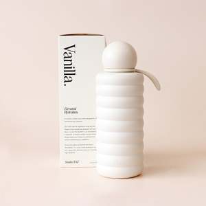 Under 75: The Bubble - Vanilla - Reusable Water Bottle 700ml - SECONDS