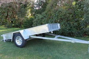 Frontpage: Tilt Load Trailers