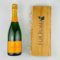 Champagne Gift Baskets: Veuve Clicquot Champagne Gift Box