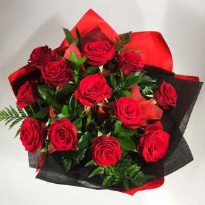 Dozen Red Roses