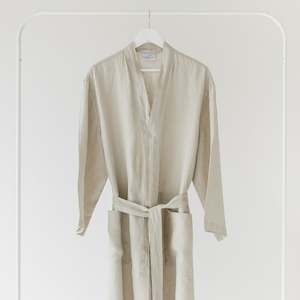 Robes: Stone Linen Robe