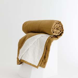 Quilts: Ginger Honey & Stripes Linen Quilt