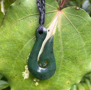 NEW ZEALAND GREENSTONE - POUNAMU - FISH HOOK