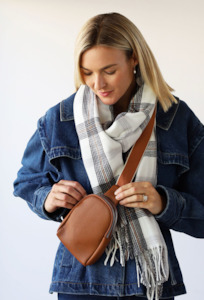 Archer House 1: CROSS BODY PHONE BAG - Tan