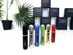 Products: Refillable Perfume Travel Vial - Fragranzi