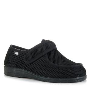 Womens Slippers: Celia Ruiz Wallaby Black