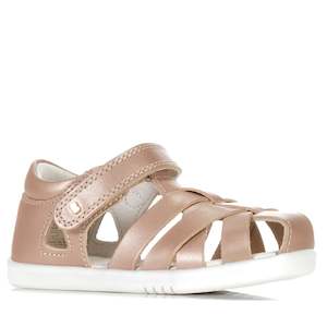 Kids Sandals: Bobux I-Walk Tropicana II 638318 Rose Gold