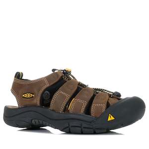 Mens Sandals: Keen Newport Bison