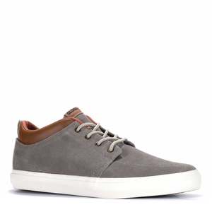 Unisex Boots: Globe GS Chukka