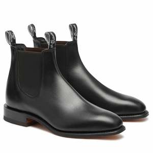 R.M. Williams Comfort Craftsman