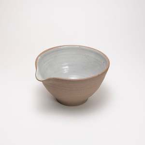 Pouring bowl by Driving Creek Pottery made in the Coromandel, Aotearoa