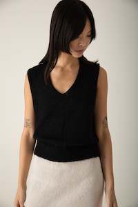 Sibling Erin: Erin Vest -  Black