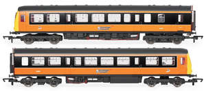Carriages: Hornby RailRoad Strathclyde PTE, Class 101 DMU