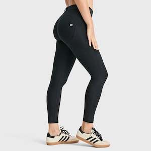 New Year Sale: WRUP Core Fashion - Mid Rise - 7/8 Length - Black