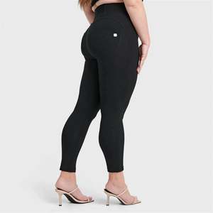 Under 50: WRUP Curvy Fashion - Zip High Waisted - 7/8 Length - Black