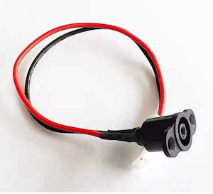 Xiaomi: Xiaomi 365 Charge Port