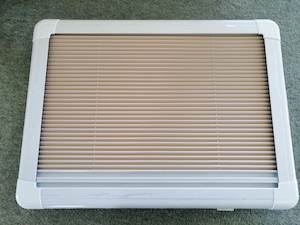 Products: RV / Caravan / Van / Horse truck Windows 600 x 1200