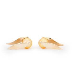 Harry Potter Fine Jewelry: Golden Pearl Snitch Earrings