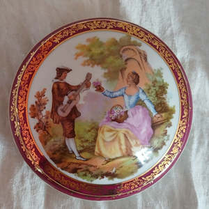 Limoges Porcelain: Limoges Box