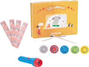 Pretend Play Storytelling Toys: Moulin Roty | Cinema Box with Storytelling Torchlights | Theme: Animals | Age: 4Y+