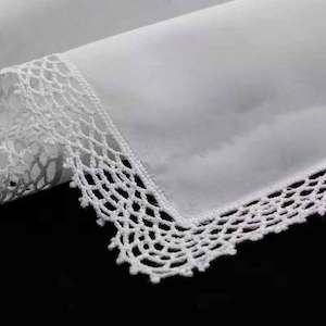 Bridal And Wedding: Lace wedding handkerchief in 100% cotton "Set of 3"